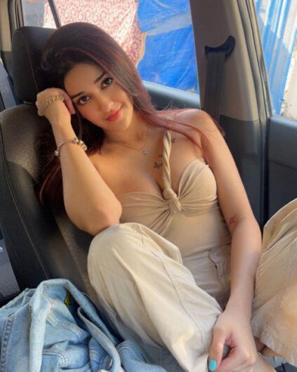 Top Indian Model Escort Service Near Hotel Itc Maurya Chanakyapuri Night Call Girls