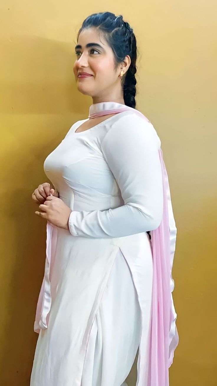 Call Girls In & 8882313642//.Delhi Noida Gurgaon Faridabad Call Me